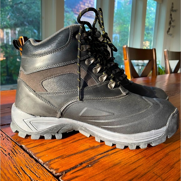 Alpine Design Waterproof Leather Winter Boots Mens 8 Womans 9.5 NEW - Picture 1 of 7